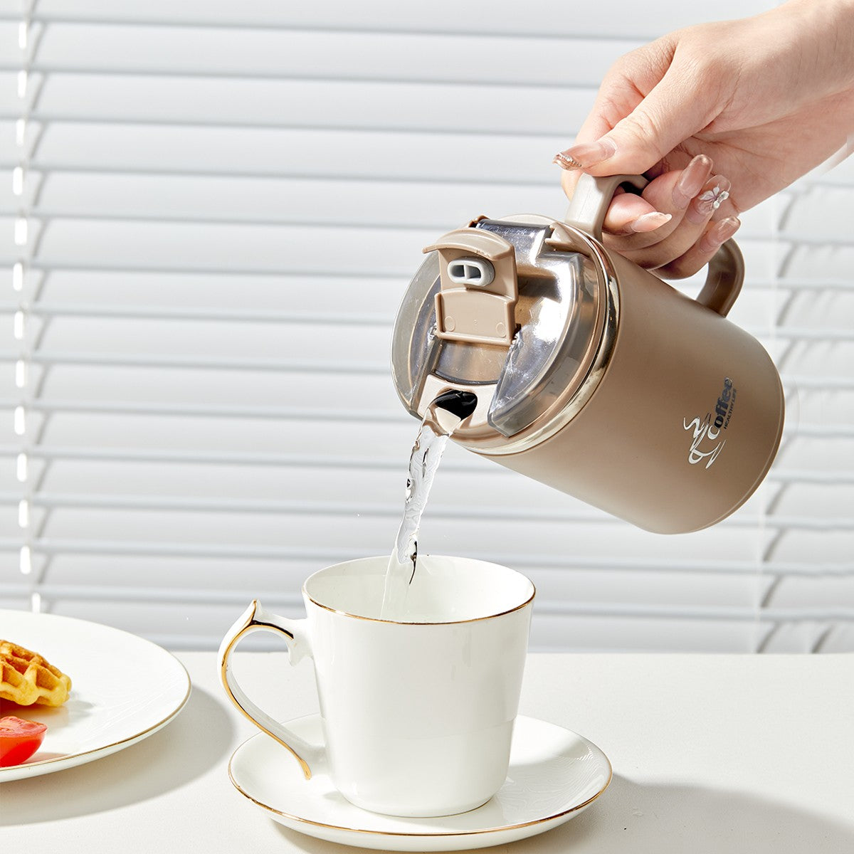 WORTHBUY Copo de café térmico de parede duplo com filtro e colher 304 copo de