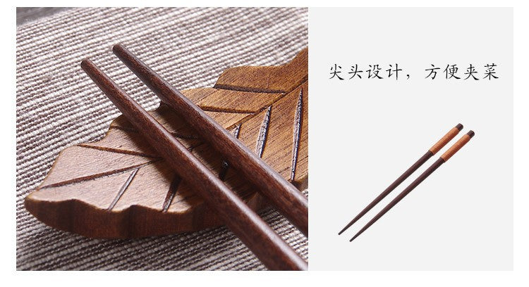 Conjunto de pauzinhos de sushi de madeira de castanha natural japonês feito à